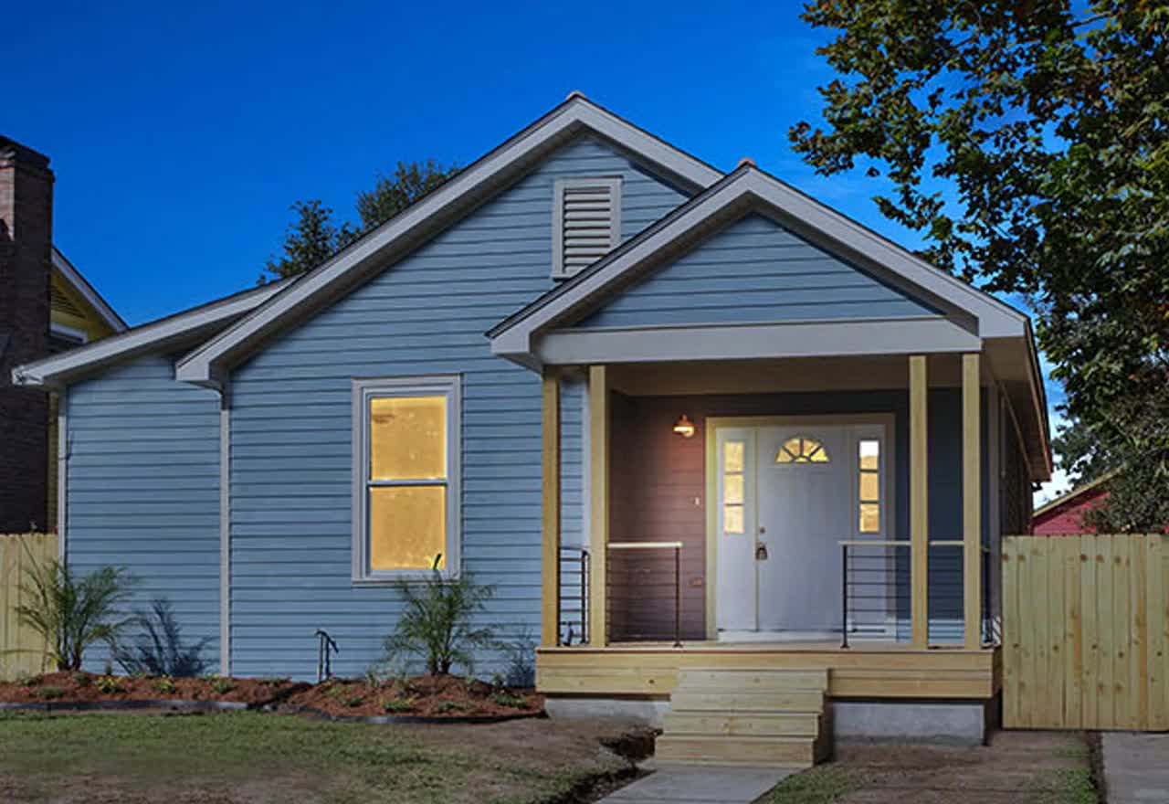Renovated exterior featured on Sela’s website